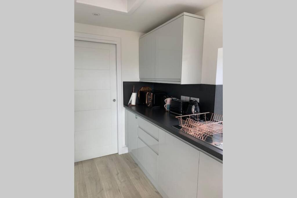 Tomax Garden Cabin Free Parking Inverness Exterior foto